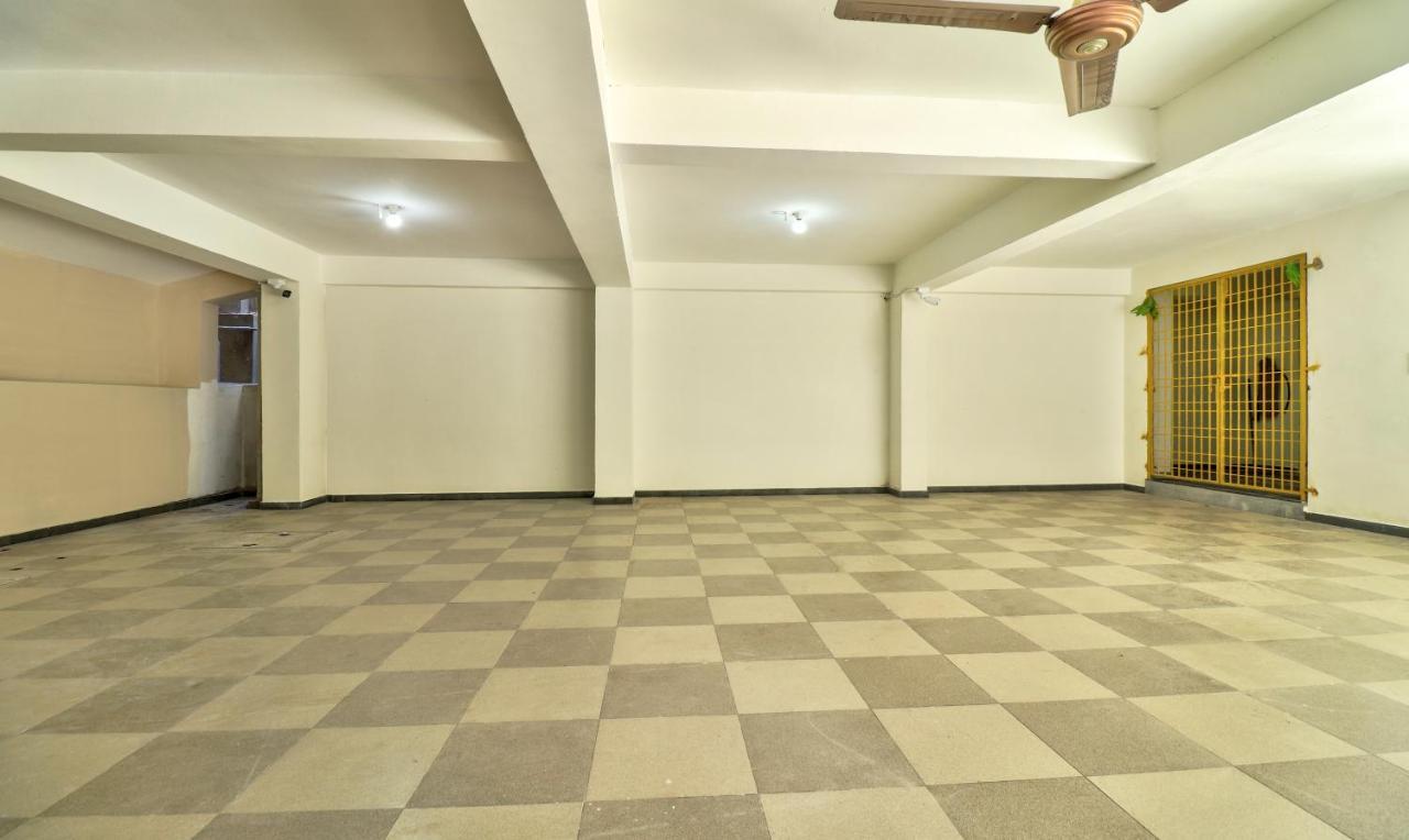 Treebo Sriz Cozy Seethamadhara ヴィシャーカパトナム エクステリア 写真
